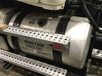 Freightliner Cascadia 125 Left Fuel Tank