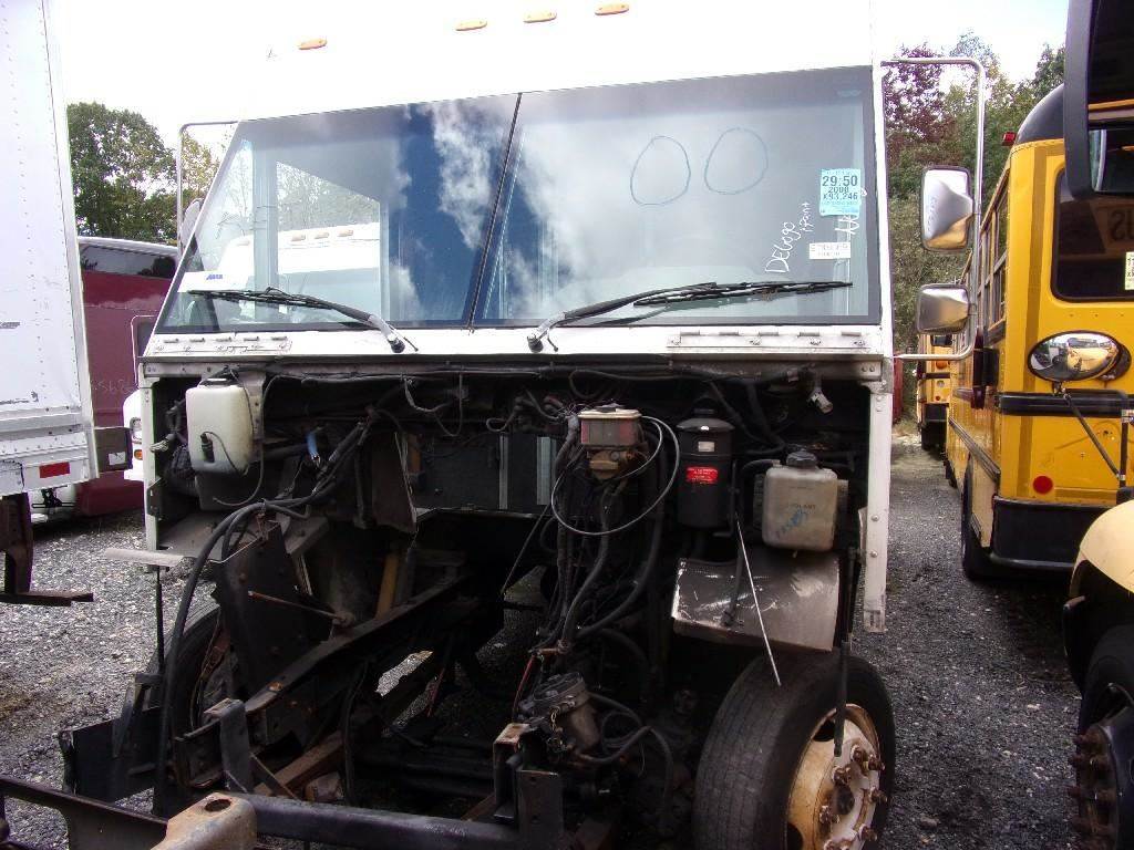 Freightliner MT45 Fuel Tank for a 2000 Freightliner MT45 Chassis For