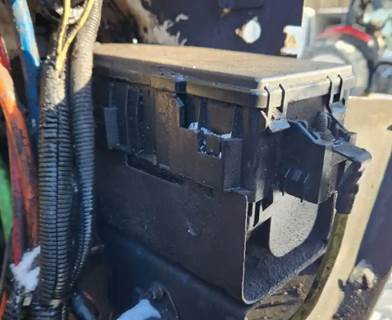 Ford F-750 Fuse Box