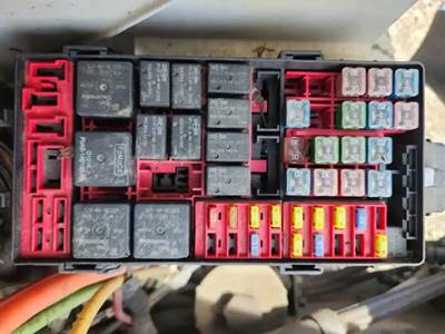 Ford F-750 Fuse Box