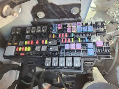 Ford F-750 Fuse Box