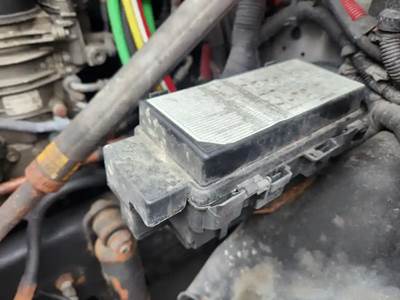Freightliner Cascadia 125 Fuse Box