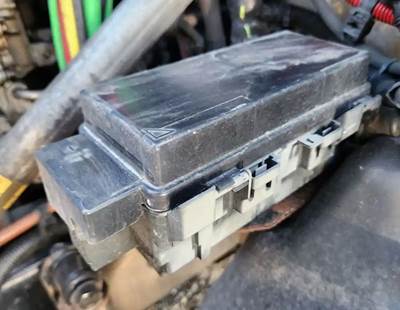 Freightliner Cascadia 125 Fuse Box