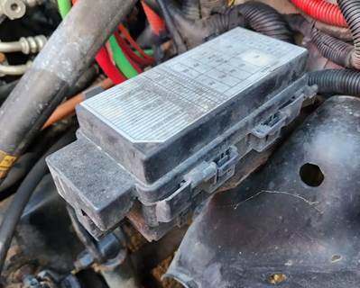 Freightliner Cascadia 125 Fuse Box