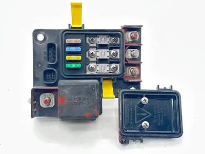 Freightliner M2 106 Fuse Box