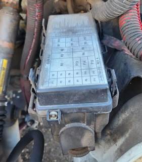 Freightliner M2 106 Fuse Box