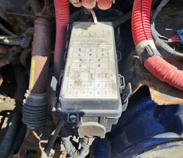 Freightliner M2 106 Fuse Box