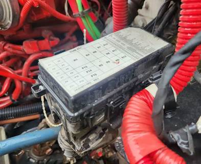 Freightliner M2 106 Fuse Box