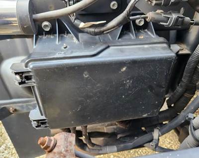 Hino 195 Fuse Box