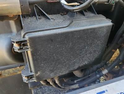 Hino 195 Fuse Box