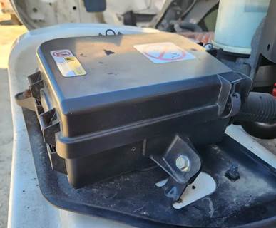 Hino XL8 Fuse Box
