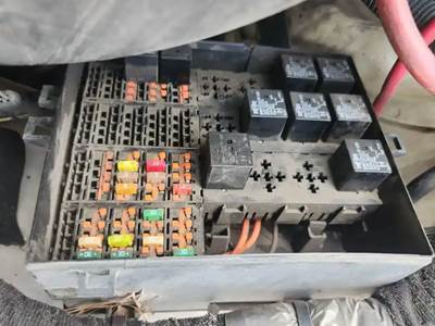 International 8600 Fuse Box