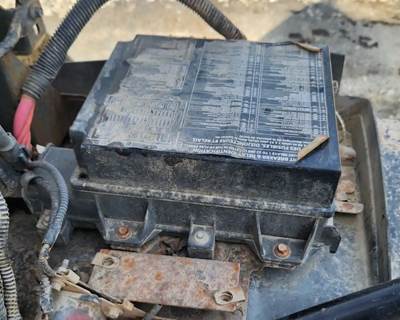 Sterling L9500 Fuse Box