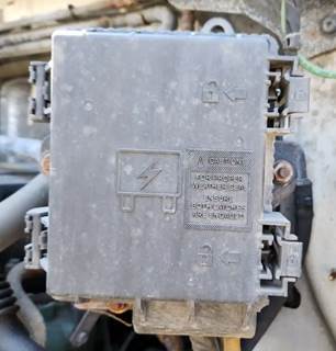 Volvo VNL Fuse Box