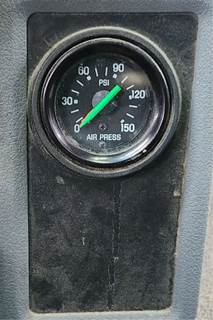 Ford F-750 Gauge