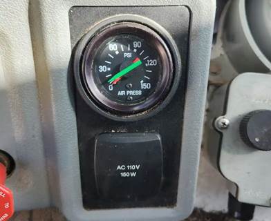 Used 2019 Ford F-750 Air Pressure Gauge