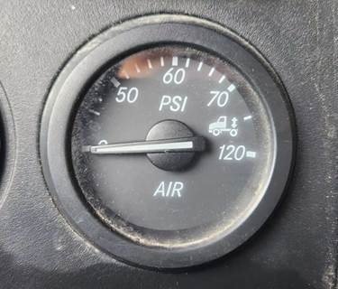 Used 2023 Freightliner Cascadia 126 Air Pressure Gauge