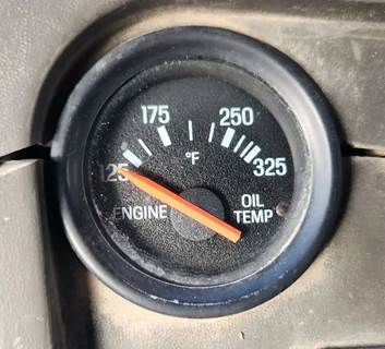 Used 2001 Sterling L9500 Engine Oil Temperature Gauge