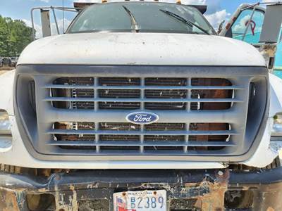 Used 2000 Ford F-650 Black Grille 59" x 21"