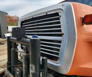 Ford LTS8000 Grille