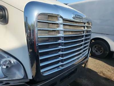 Freightliner Cascadia 113 Grille
