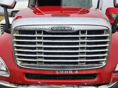 Freightliner Columbia 120 Grille