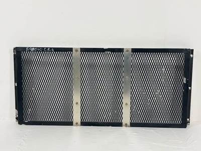 Freightliner FLD112SD Grille