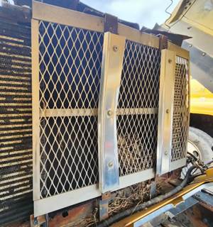 International 2574 Grille