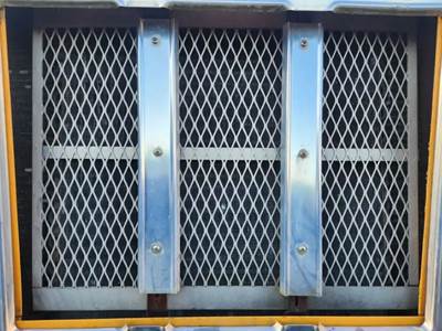 International 2574 Grille