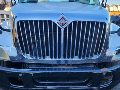 International 4300 Grille