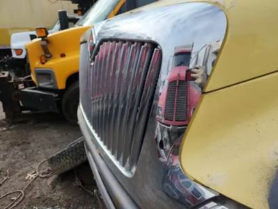 International 4300LP Grille for a 2007 International 4300 LP