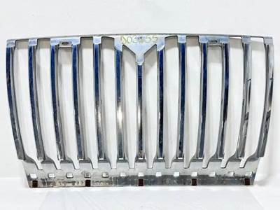 International 7300 Grille