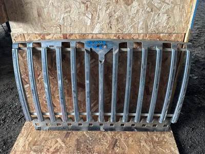 International 7400 Grille