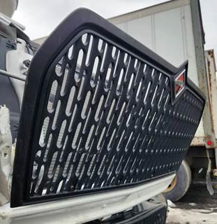 International MV607 Grille