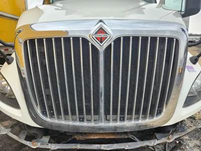 International RH613 Grille