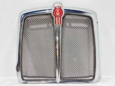 Kenworth T660 Grille