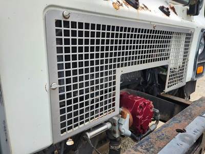 Used 2007 Mack MR690S Grille, Grey Plastic 45" x 17.5"