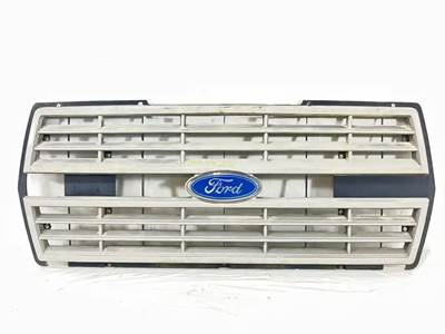 (Used) 2000 Ford F700, Grille- Part Number: 17-14787-000, Material: Plastic,