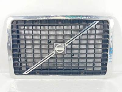 Volvo VNL Grille