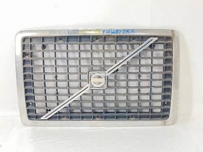 Volvo VNL Grille