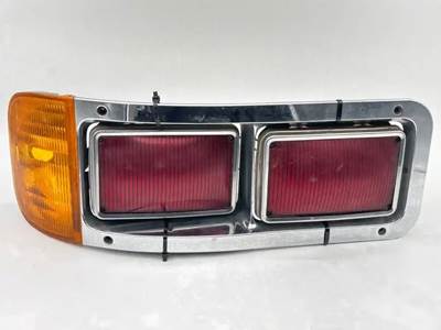 American LaFrance Eagle Headlight Assembly for a 2005 American La France Eagle