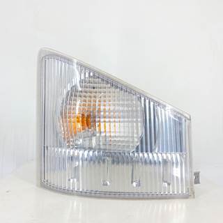 Chevrolet 4500 Headlight Assembly for a 2016 Chevrolet 4500/4500HD