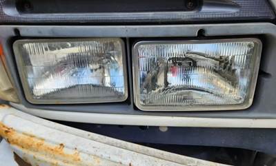 Chevrolet W3500 Headlight Assembly