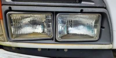 Chevrolet W3500 Headlight Assembly