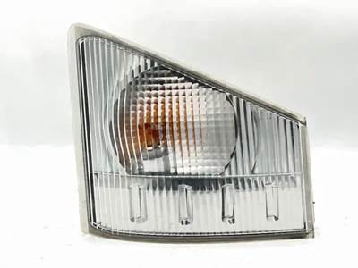 Chevrolet W5500 Headlight Assembly