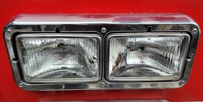 E-One Headlight Assembly for a 1998 E-One Fire Truck