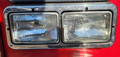 E-One Headlight Assembly for a 1997 E-One Fire Truck