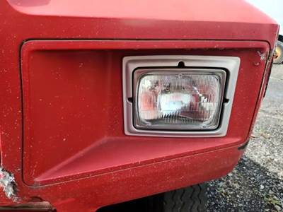 Ford F-600 Headlight Assembly for a 1991 Ford F600