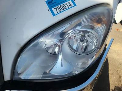 Freightliner Cascadia 113 Headlight Assembly