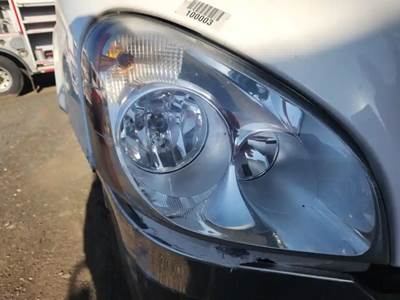 Freightliner Cascadia 113 Headlight Assembly